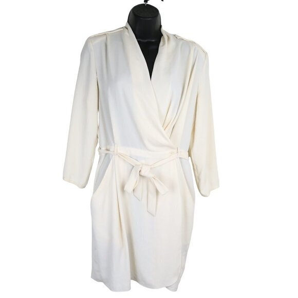Aritzia Wilfred Franca Front Tie Wrap Epaulette Dress in Cream White Size 6 - Picture 1 of 7